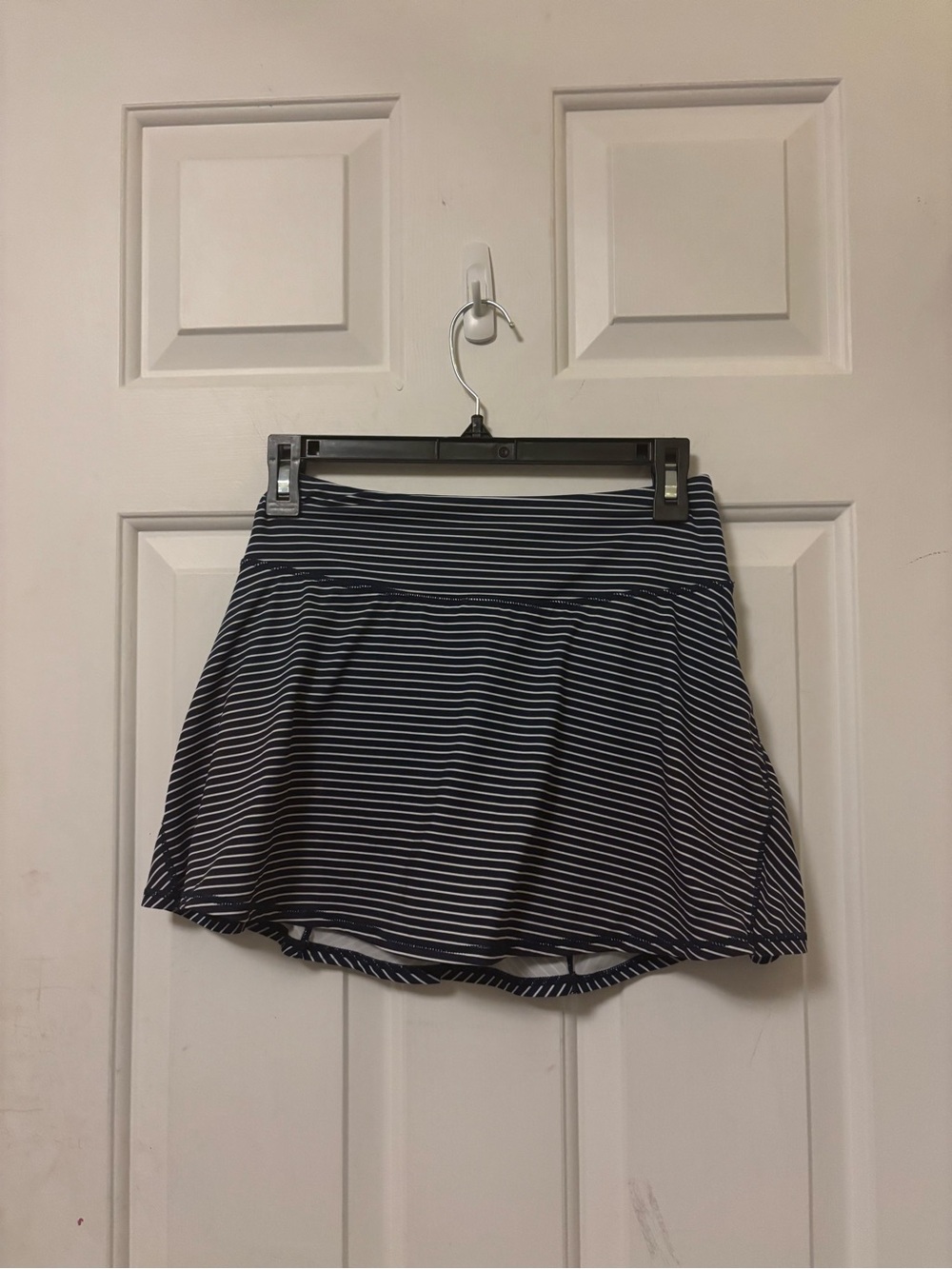 Kyodan Navy and White Striped Tennis Skort Size XS Extra Small